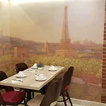 Hotel Champerret Elysees Paříž