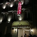 Champerret Elysees 3* Paříž