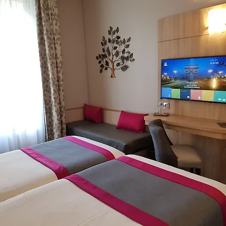 Champerret Elysees 3*