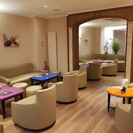 Champerret Elysees 3*