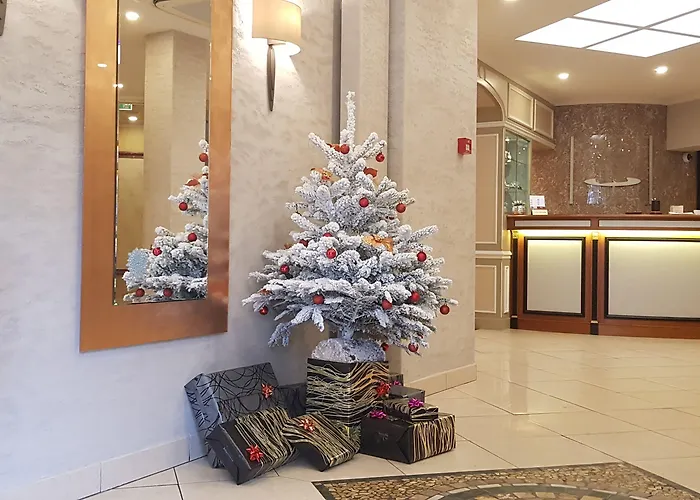 Champerret Elysees מלון 3*