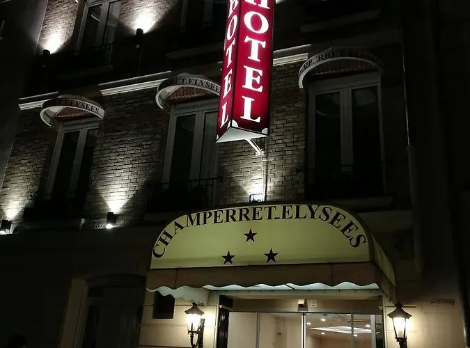 Champerret Elysees 3* פריז