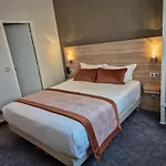 Champerret Elysees 3* Paris