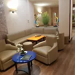 Champerret Elysees 3* Paris