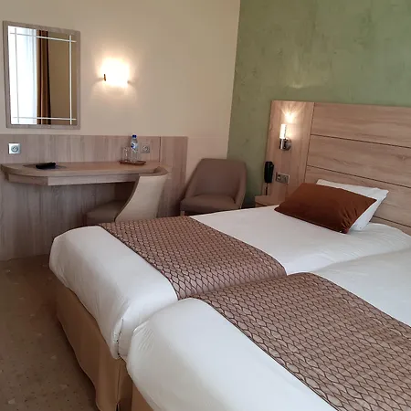 Hotel Champerret Elysees Paris