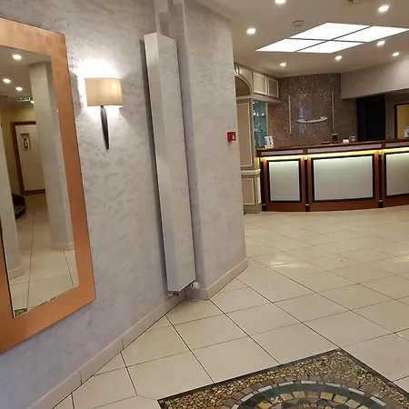 Champerret Elysees מלון פריז