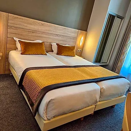 Champerret Elysees 3* Paris