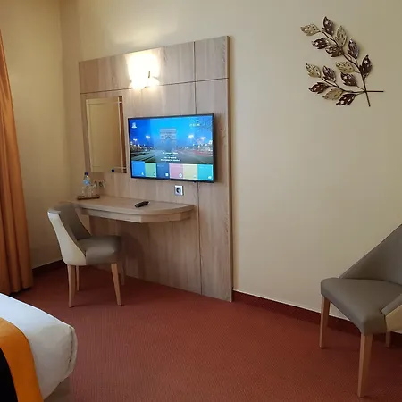 Champerret Elysees Hotel Paris