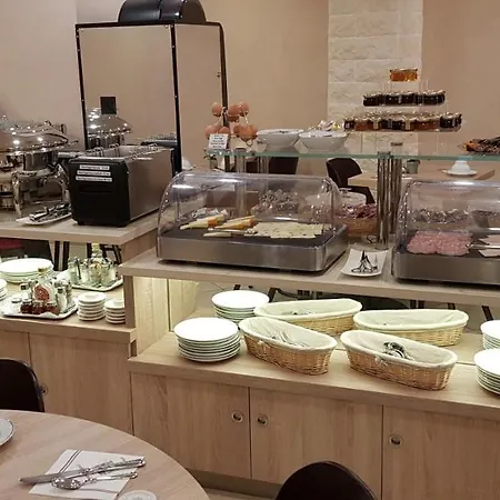 Hotel Champerret Elysees Paris