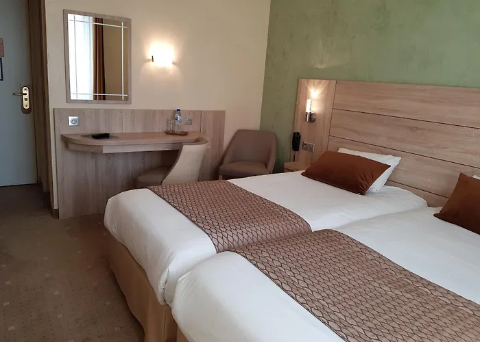 Otel Champerret Elysees Paris