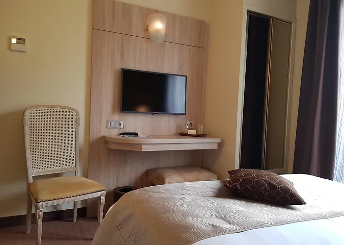 Champerret Elysees Hotel Paris