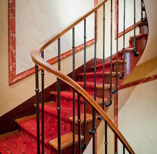 Otel Champerret Elysees Paris