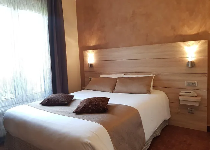 Champerret Elysees 3*