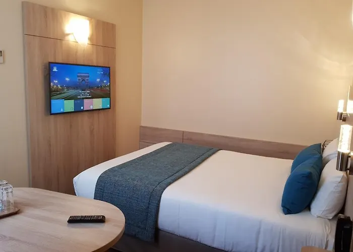 Otel Champerret Elysees Paris