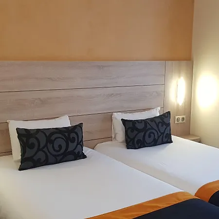 Champerret Elysees Hotel 3*