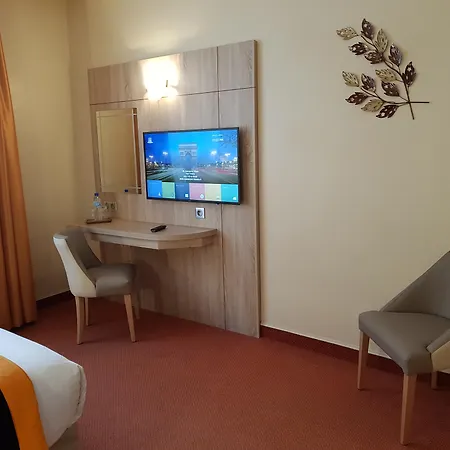 Champerret Elysees Hotel Paris