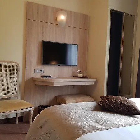 Champerret Elysees Hotel Paris