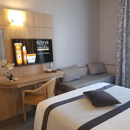 Champerret Elysees Hotel 3*