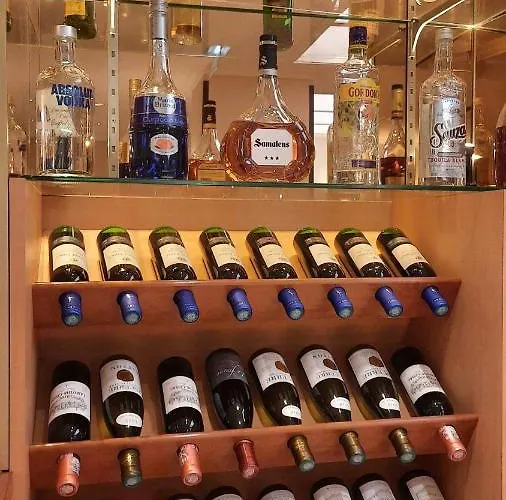 Hotel Champerret Elysees Paris